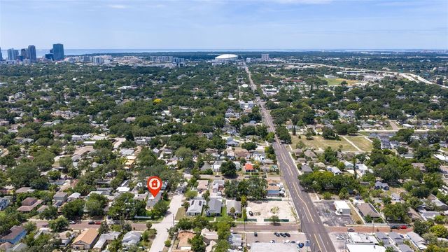 1470 28TH AVENUE N, St Petersburg, FL 33704