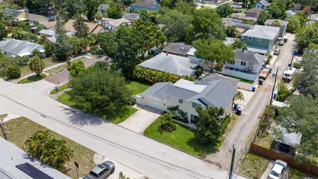 1470 28TH AVENUE N, St Petersburg, FL 33704