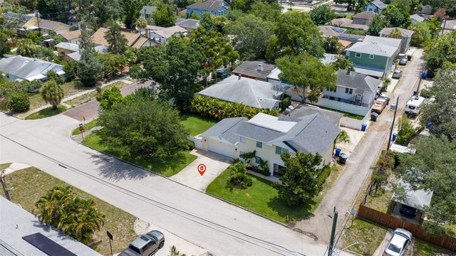 1470 28TH AVENUE N, St Petersburg, FL 33704