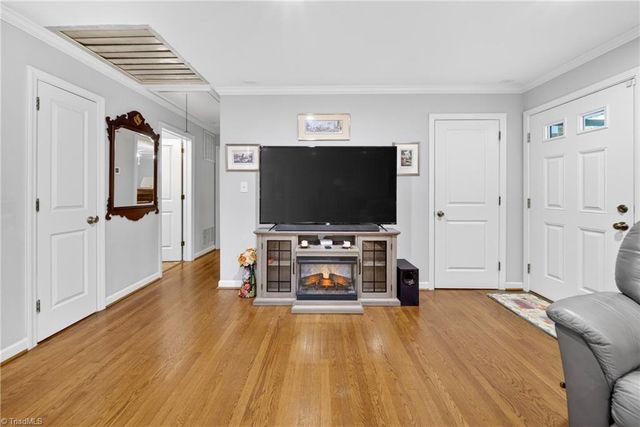 3510 Vernon Street, Greensboro, NC 27408