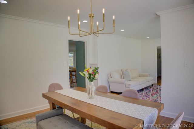 3323 S Gary Place, Tulsa, OK 74105