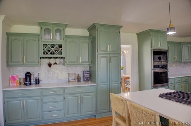 3323 S Gary Place, Tulsa, OK 74105