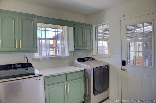 3323 S Gary Place, Tulsa, OK 74105