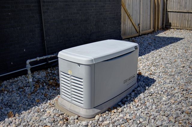 3323 S Gary Place, Tulsa, OK 74105