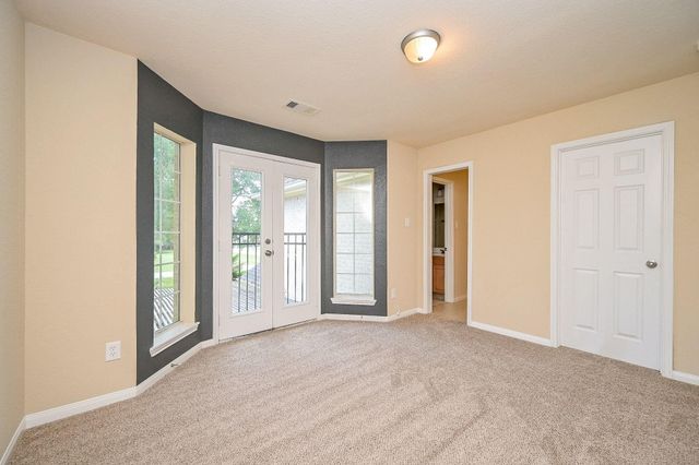 11203 Cypress Way Drive, Houston, TX 77065