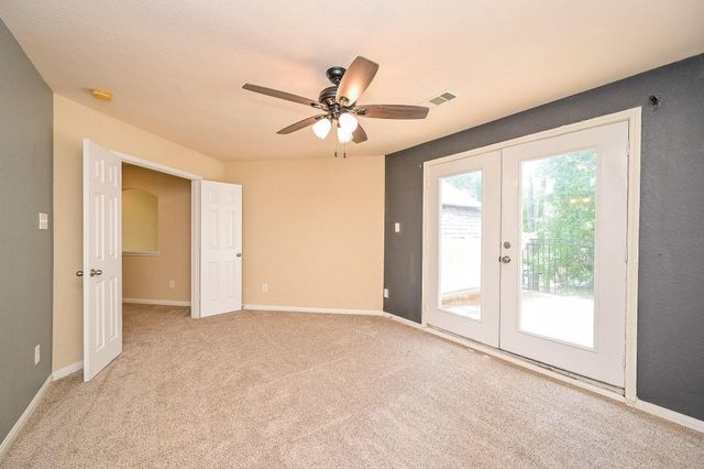 11203 Cypress Way Drive, Houston, TX 77065