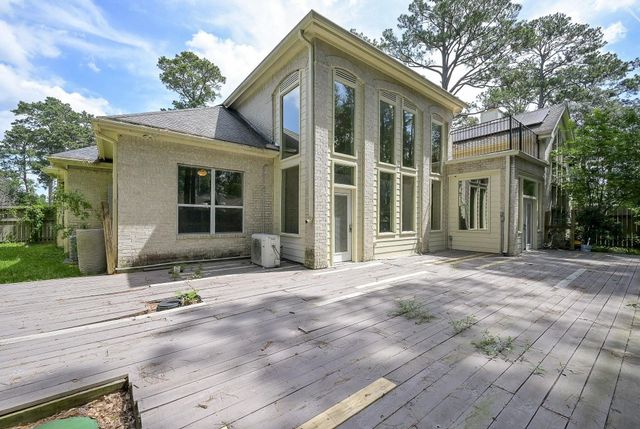11203 Cypress Way Drive, Houston, TX 77065