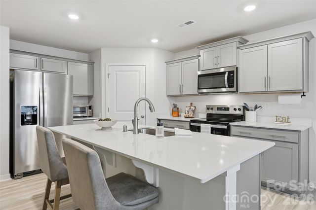 586 N Sparkleberry Street, Chester, SC 29706
