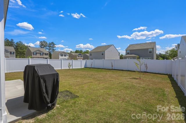 586 N Sparkleberry Street, Chester, SC 29706