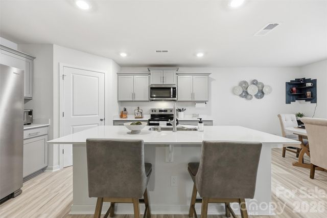 586 N Sparkleberry Street, Chester, SC 29706