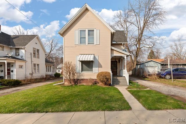 907 E Hunt Street, Adrian, MI 49221