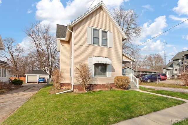 907 E Hunt Street, Adrian, MI 49221