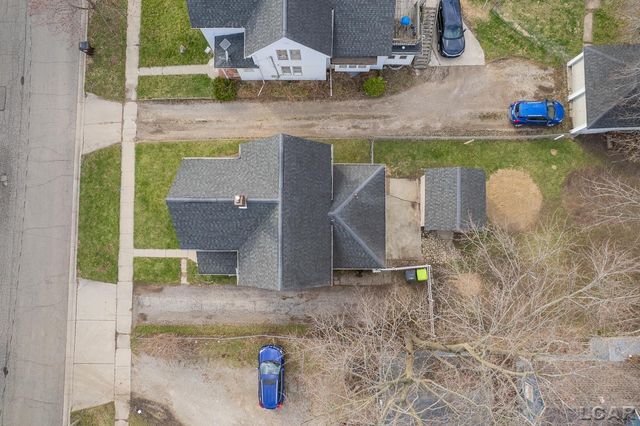 907 E Hunt Street, Adrian, MI 49221