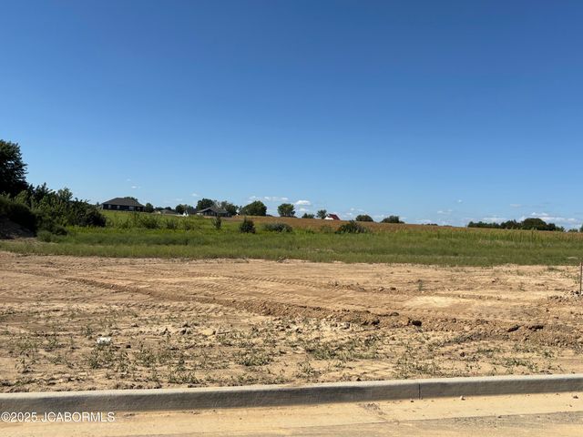 63 KIRK DRIVE, Holts Summit, MO 65043