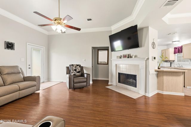 217 Bismark Drive, Broussard, LA 70518