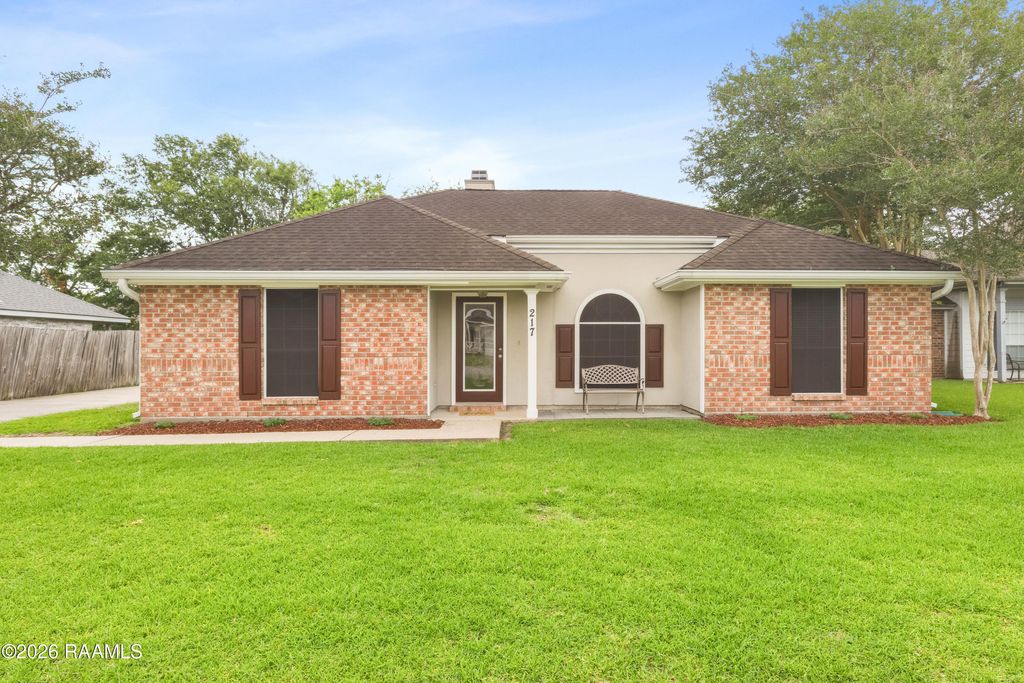 217 Bismark Drive, Broussard, LA 70518