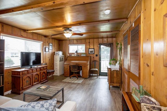 2001 Enslen Ave, Modesto, CA 95350