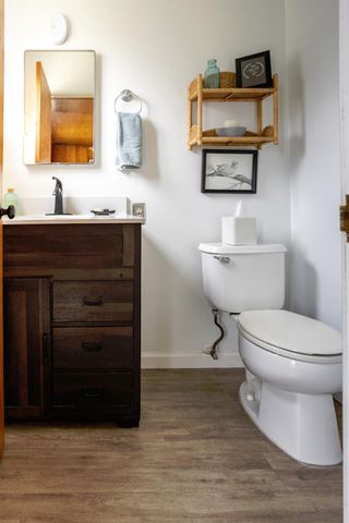 2001 Enslen Ave, Modesto, CA 95350