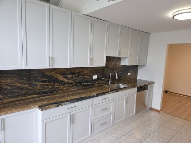 6506 Pine Trail Lane 4, Tinley Park, IL 60477