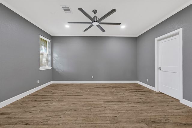 3527 Cambridge Court, Pasadena, TX 77504