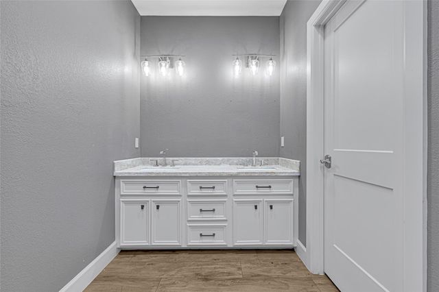 3527 Cambridge Court, Pasadena, TX 77504