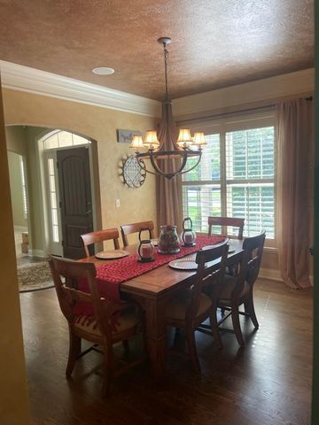 6980 Jennifer Ann Drive, Lewis Center, OH 43035