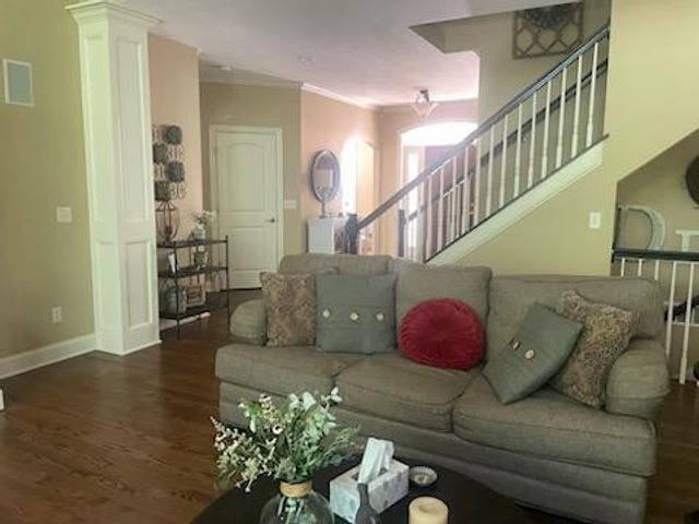 6980 Jennifer Ann Drive, Lewis Center, OH 43035