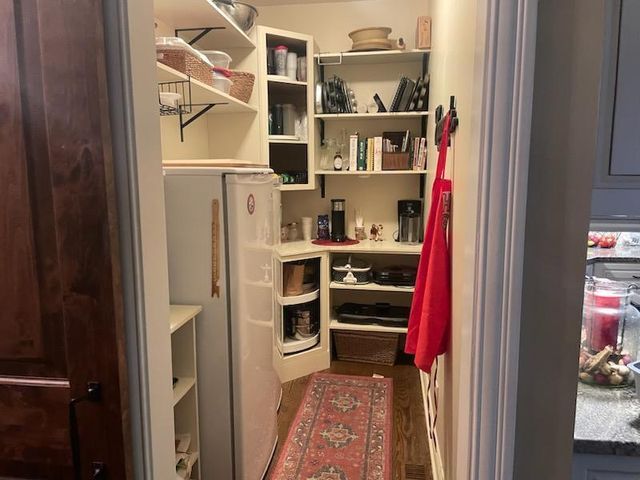 6980 Jennifer Ann Drive, Lewis Center, OH 43035
