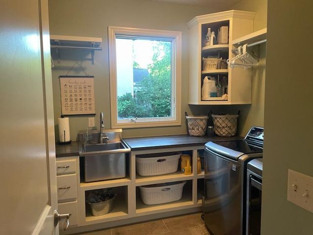 6980 Jennifer Ann Drive, Lewis Center, OH 43035