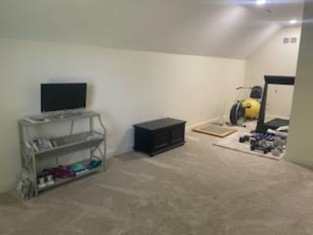 6980 Jennifer Ann Drive, Lewis Center, OH 43035