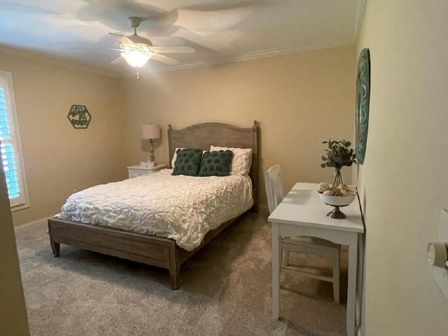 6980 Jennifer Ann Drive, Lewis Center, OH 43035
