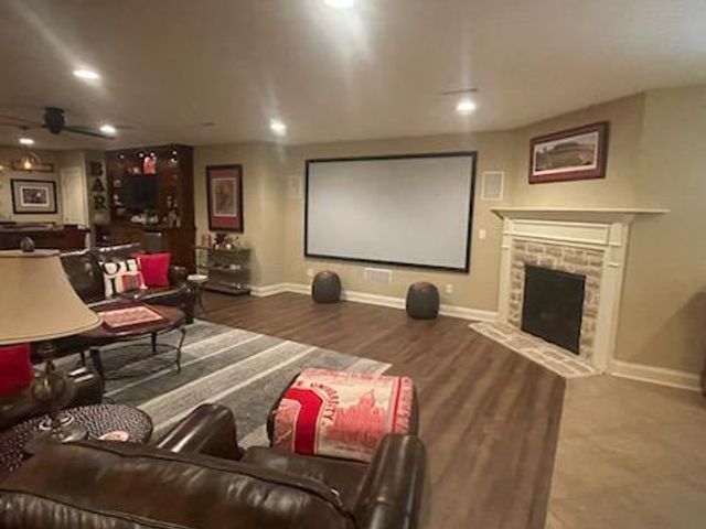 6980 Jennifer Ann Drive, Lewis Center, OH 43035