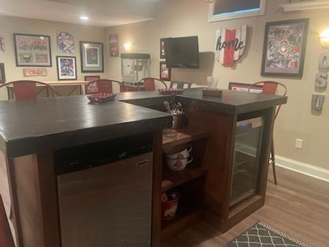 6980 Jennifer Ann Drive, Lewis Center, OH 43035