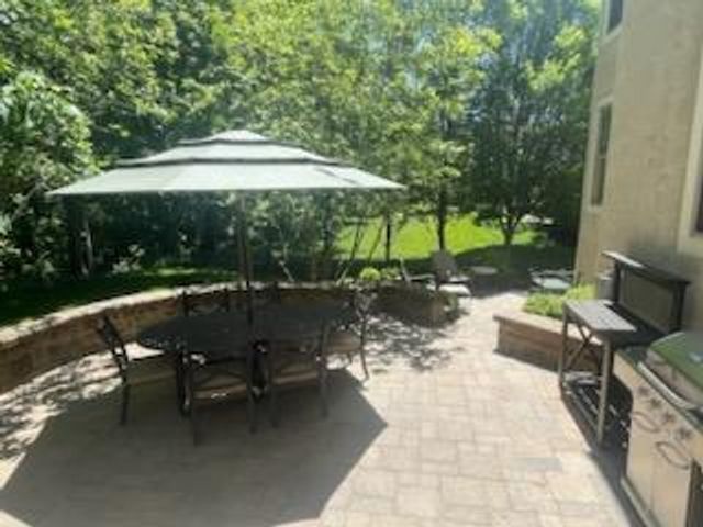 6980 Jennifer Ann Drive, Lewis Center, OH 43035