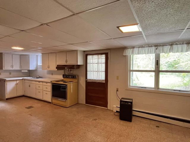 2619 E Bard Road, Muskegon, MI 49445