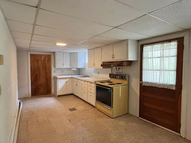 2619 E Bard Road, Muskegon, MI 49445