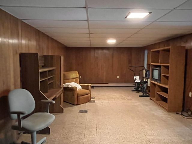 2619 E Bard Road, Muskegon, MI 49445