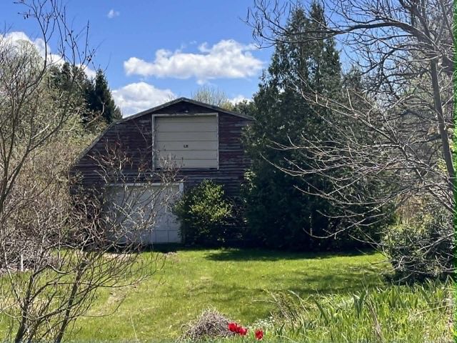 2619 E Bard Road, Muskegon, MI 49445