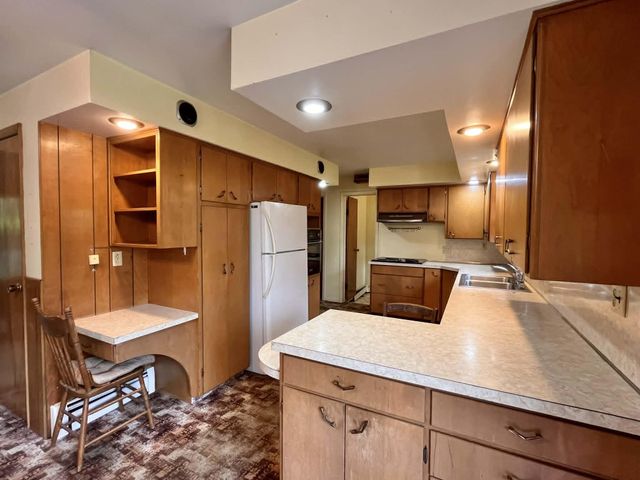 2619 E Bard Road, Muskegon, MI 49445