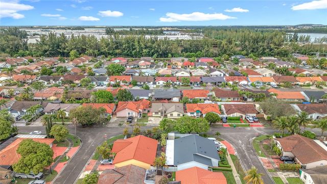 12787 NW 10th Ln, Miami, FL 33182