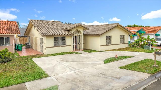 12787 NW 10th Ln, Miami, FL 33182