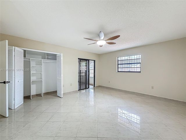 12787 NW 10th Ln, Miami, FL 33182