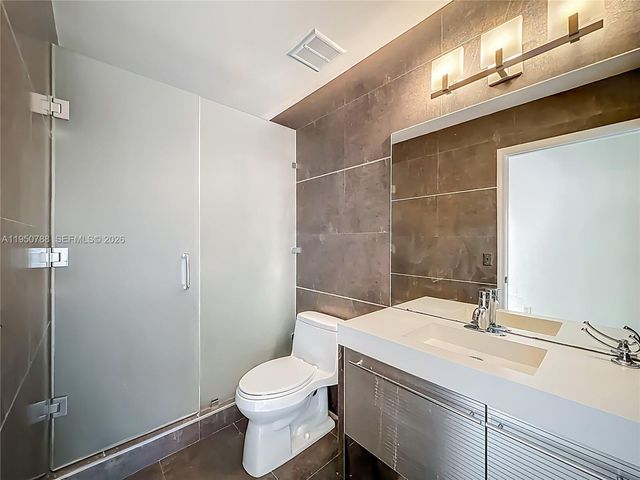 12787 NW 10th Ln, Miami, FL 33182