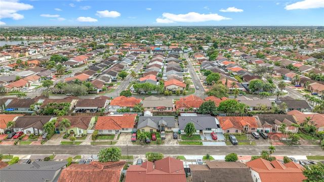 12787 NW 10th Ln, Miami, FL 33182