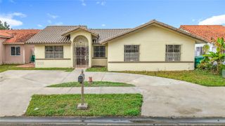 12787 NW 10th Ln, Miami, FL 33182