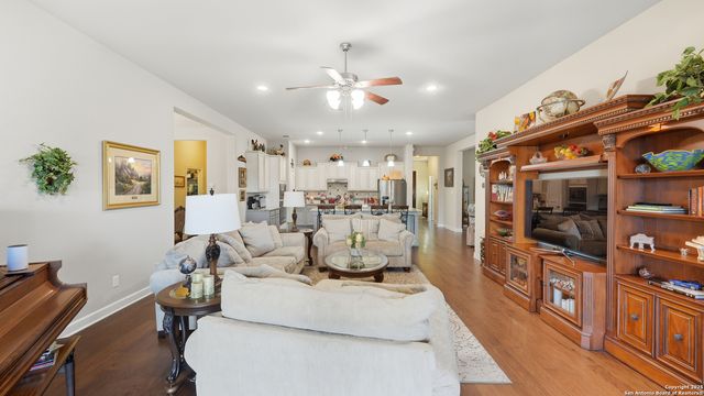 229 Pecan, New Braunfels, TX 78130