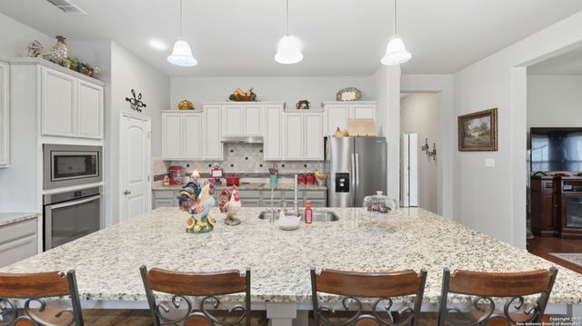 229 Pecan, New Braunfels, TX 78130