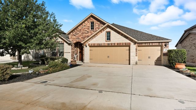 229 Pecan, New Braunfels, TX 78130