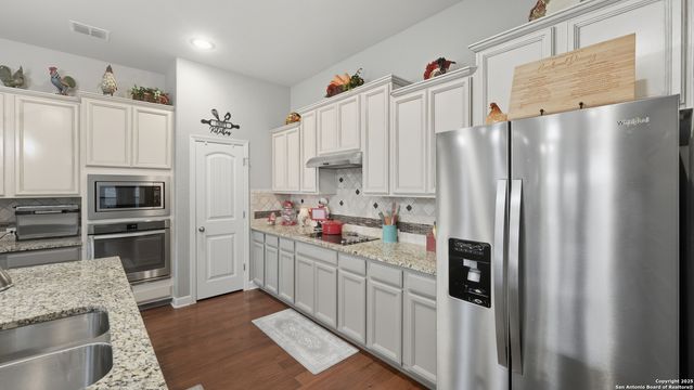 229 Pecan, New Braunfels, TX 78130