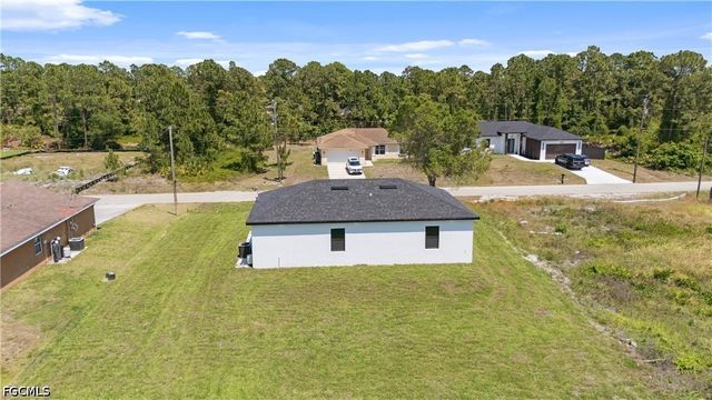 320 Long AVE S, Lehigh Acres, FL 33974